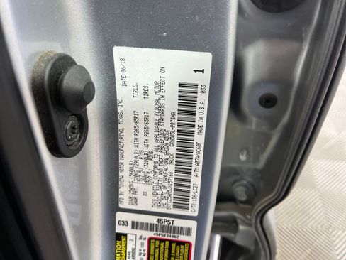 Used 2018 Toyota Tacoma TRD Sport AWD/4WD image 38
