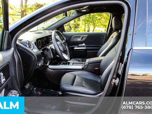 Used 2025 Mercedes-Benz GLA 250 image 17