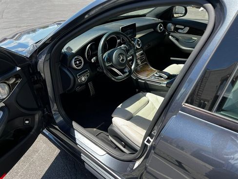 Used 2016 Mercedes-Benz C 300 4MATIC Sedan image 16