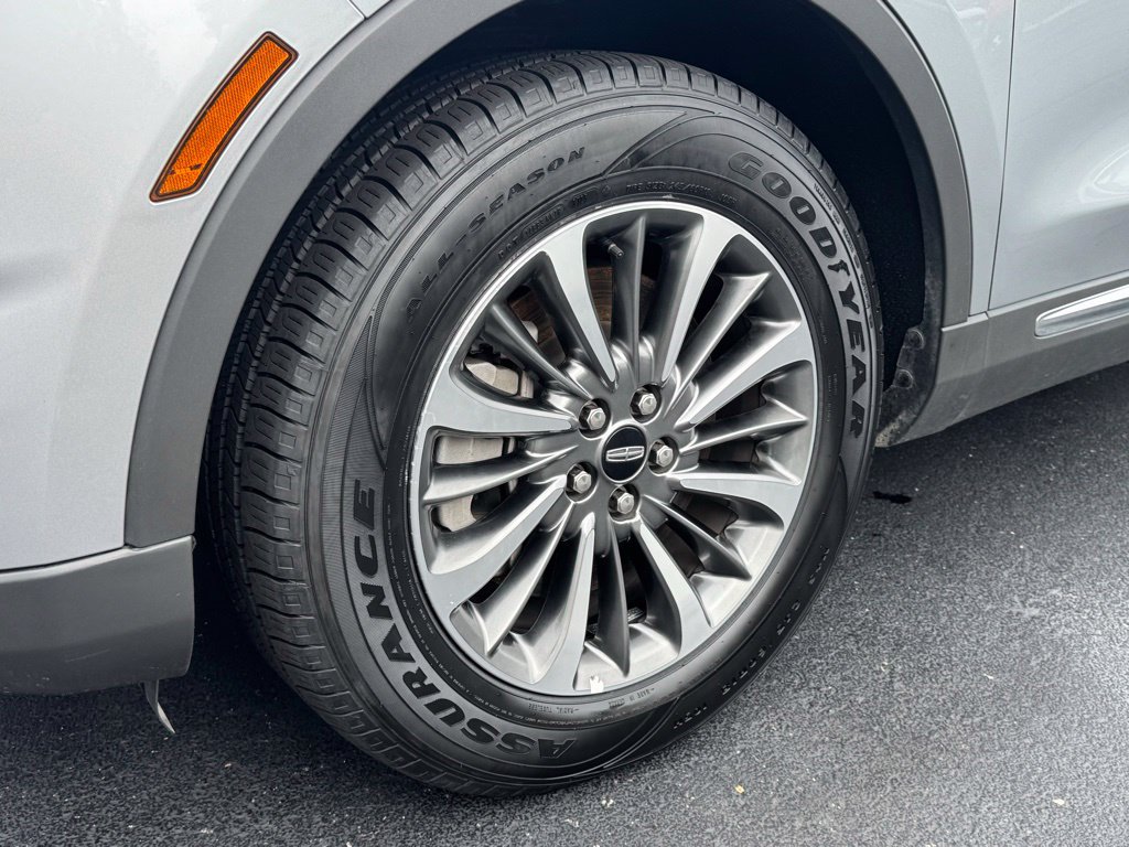 Used 2023 Lincoln Nautilus Reserve FWD image 31