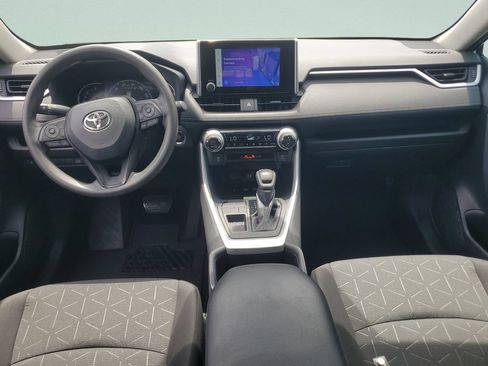 Used 2023 Toyota RAV4 XLE w/ Convenience Package FWD image 11