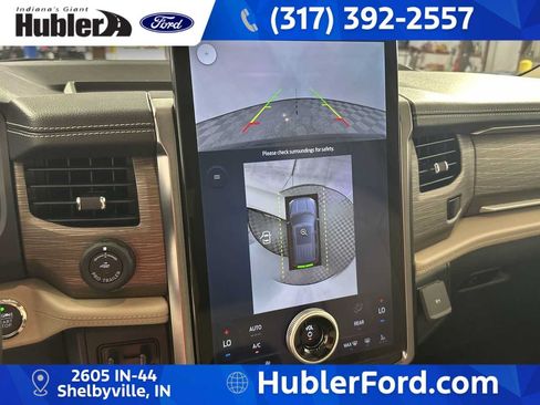 Used 2023 Ford Expedition Limited AWD/4WD image 17