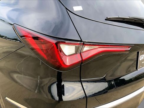 Used 2026 Acura MDX w/ Technology Package FWD image 29