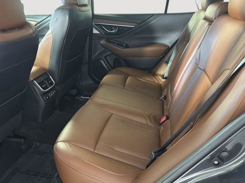 Used 2020 Subaru Outback Touring w/ Popular Package #2 image 10