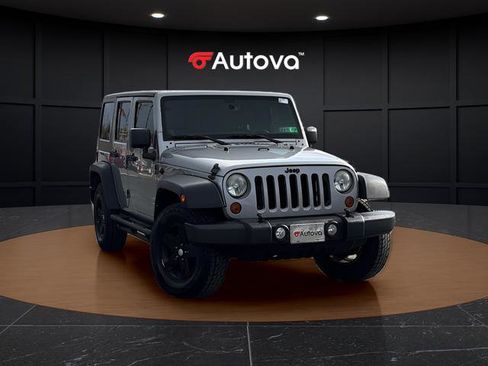 Used 2013 Jeep Wrangler Unlimited Sport image 7