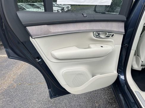 New 2026 Volvo XC90 T8 Ultra AWD/4WD image 18