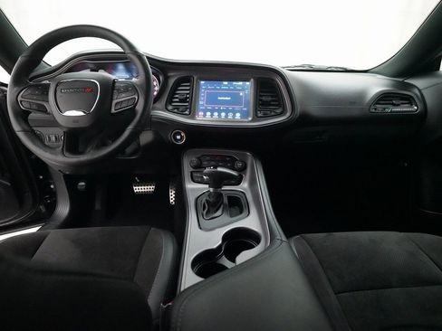 Used 2023 Dodge Challenger R/T w/ Plus Package image 5