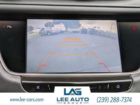 Used 2017 Cadillac XT5 Premium Luxury FWD image 24