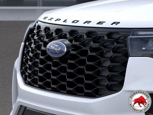 New 2026 Ford Explorer ST-Line w/ ST-Line Street Pack AWD/4WD image 19