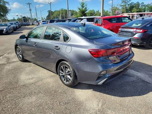 Used 2024 Kia Forte LXS FWD image 3
