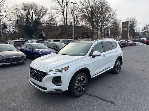 Used 2019 Hyundai Santa Fe Limited image 1