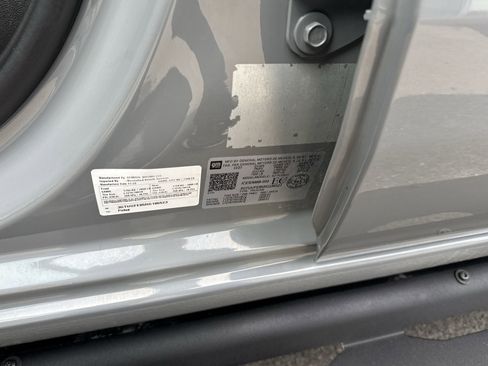 Used 2024 GMC Sierra 1500 AT4X image 33