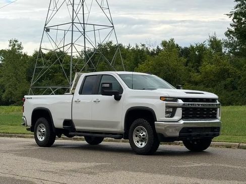 Used 2021 Chevrolet Silverado 2500 LT AWD/4WD image 36
