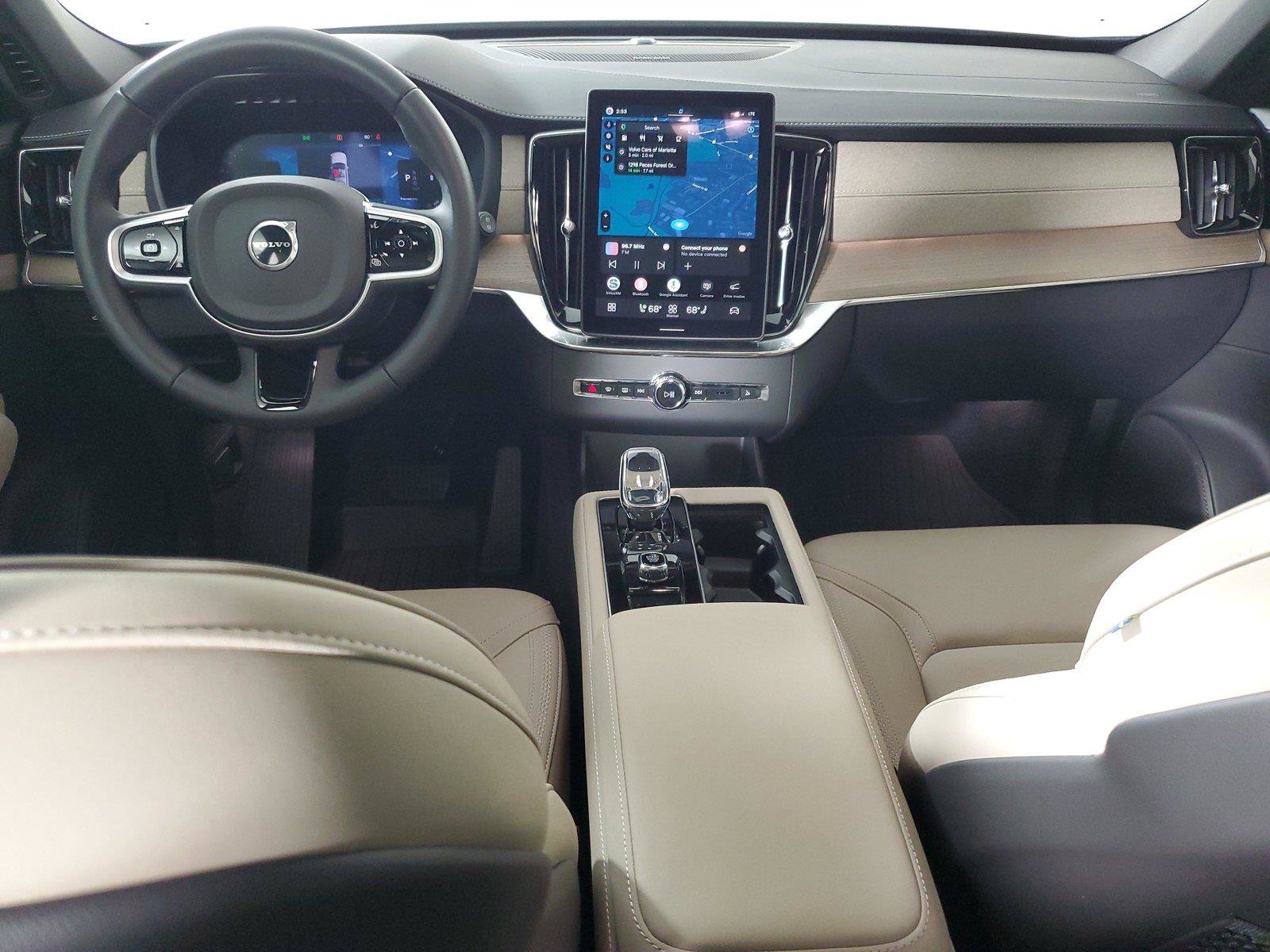 Used 2026 Volvo XC90 B6 Plus w/ Protection Package Premier AWD/4WD image 15