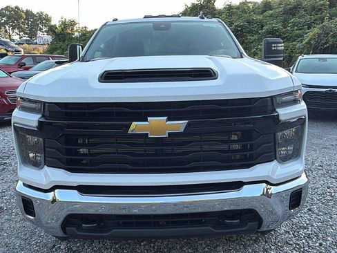 New 2026 Chevrolet Silverado 3500 W/T AWD/4WD image 2