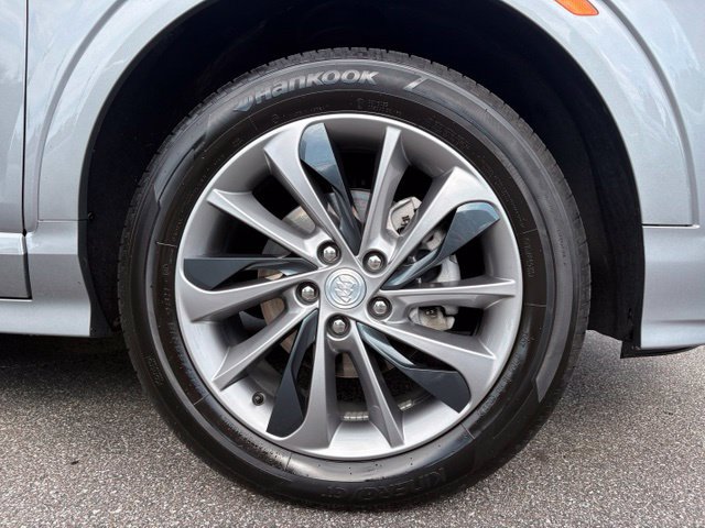 Certified 2023 Buick Encore GX Select w/ Sport Touring Package AWD/4WD image 16