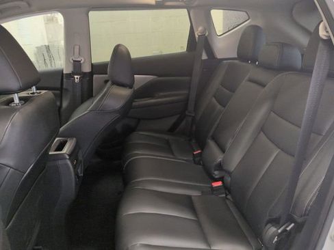 Used 2024 Nissan Murano SV image 10