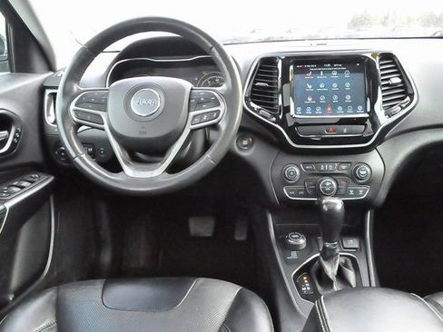 Used 2022 Jeep Cherokee Limited image 19