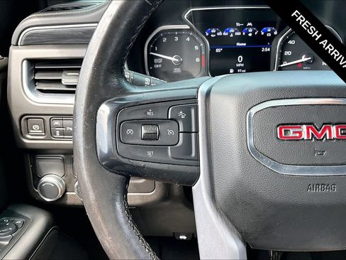 Used 2021 GMC Yukon SLT RWD image 13