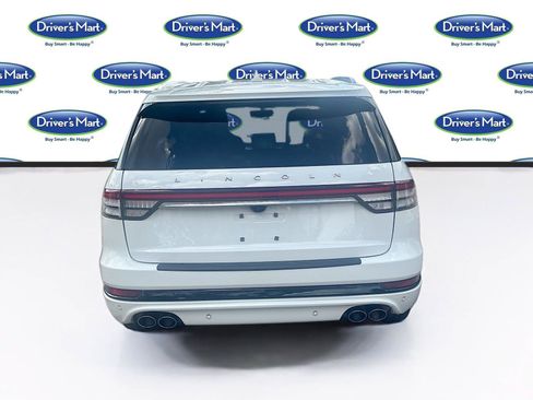 Used 2022 Lincoln Aviator Grand Touring w/ Equipment Group 301A AWD/4WD image 6