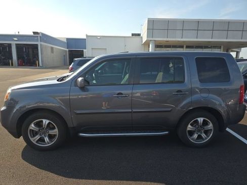 Used 2015 Honda Pilot SE image 2