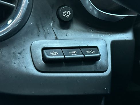 Used 2017 Chevrolet Camaro SS RWD image 39