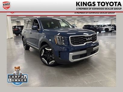 Used 2025 Kia Telluride S