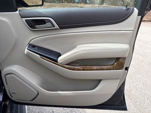 Used 2015 GMC Yukon XL Denali w/ Touring Package image 32