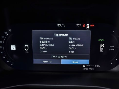 Used 2023 Volvo C40 P8 Recharge Ultimate AWD/4WD image 15