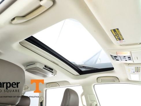 Used 2011 Lexus GX 460 image 36