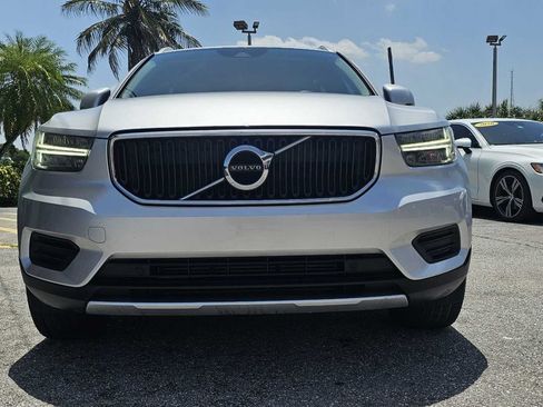 Used 2019 Volvo XC40 T5 Momentum AWD/4WD image 10