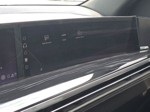 Certified 2026 Cadillac Escalade Sport w/ LPO, ONYX Package RWD image 30