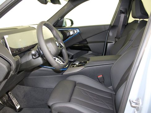 New 2026 BMW X3 xDrive30 w/ M Sport Package image 23