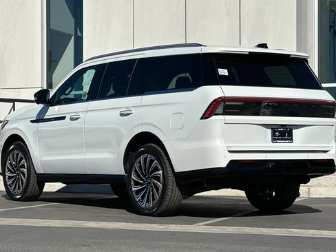 New 2025 Lincoln Navigator Black Label image 5
