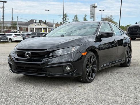 Used 2020 Honda Civic Sport image 2