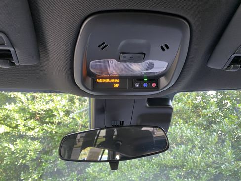 Used 2026 Chevrolet Trax RS w/ Driver Confidence Package FWD image 31