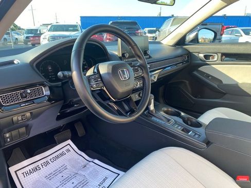 Used 2024 Honda Civic EX image 8