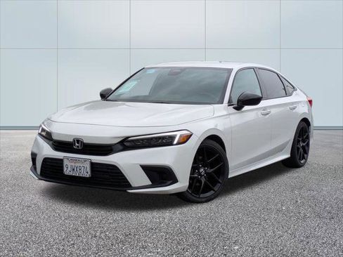 Used 2024 Honda Civic Sport image 1