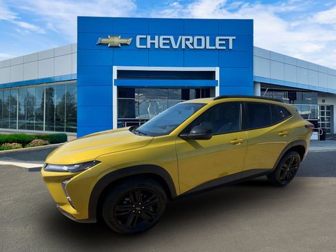 Certified 2024 Chevrolet Trax ACTIV w/ Driver Confidence Package image 6