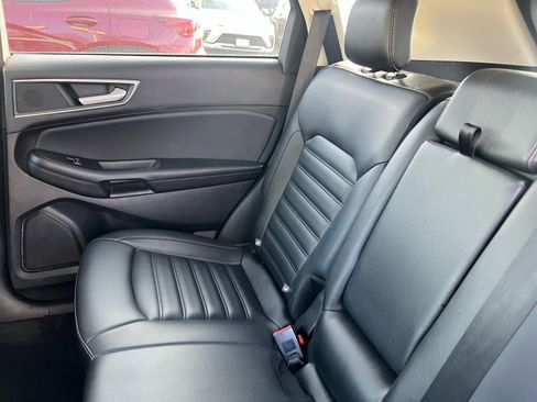 Used 2024 Ford Edge SEL image 40