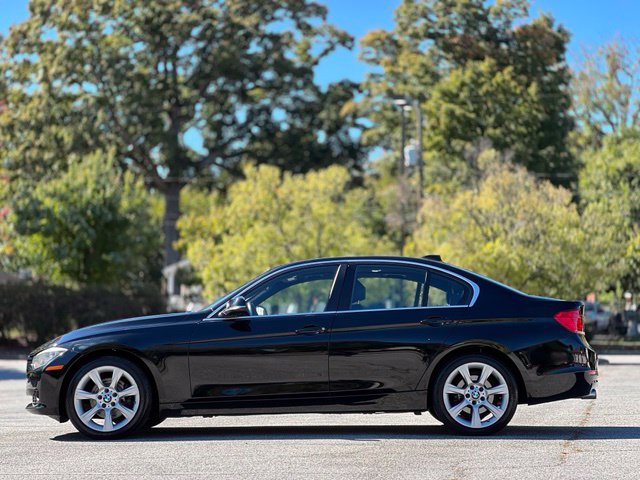 Used 2015 BMW 320i xDrive Sedan AWD/4WD image 8