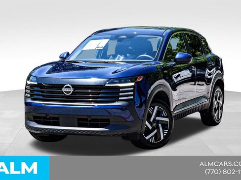 Used 2025 Nissan Kicks SV FWD image 1