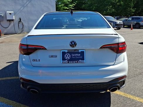 Certified 2024 Volkswagen Jetta GLI Autobahn FWD image 9