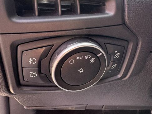 Used 2018 Ford Focus ST image 28