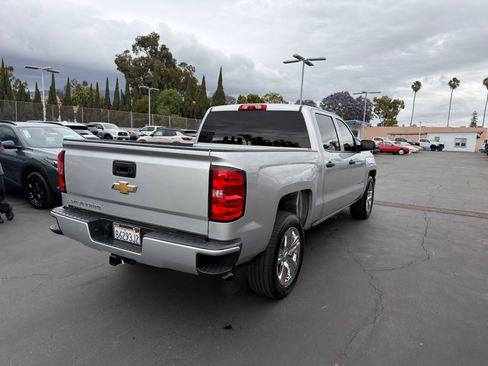 Used 2018 Chevrolet Silverado 1500 Custom w/ Custom Value Package RWD image 8
