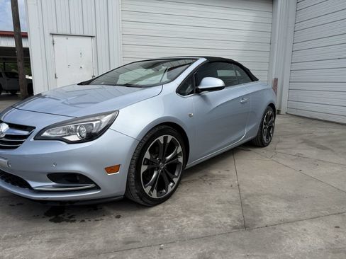 Used 2017 Buick Cascada Premium FWD image 4