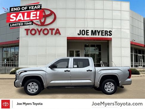 New 2026 Toyota Tundra SR image 5