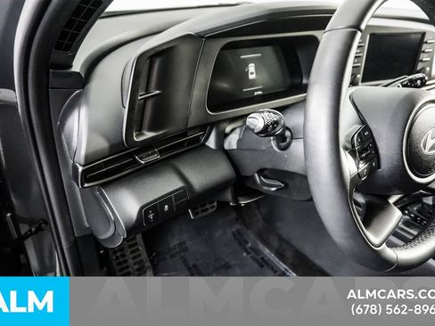 Used 2025 Hyundai Elantra Sport image 31