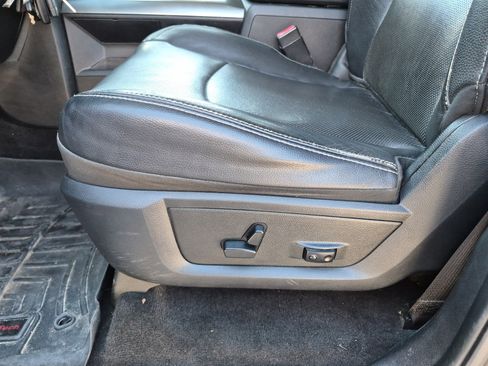 Used 2017 RAM 2500 Big Horn w/ Night Special Edition image 37