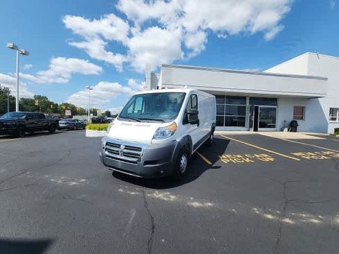 Used 2016 RAM ProMaster 1500 w/ Premium Appearance Group FWD image 3